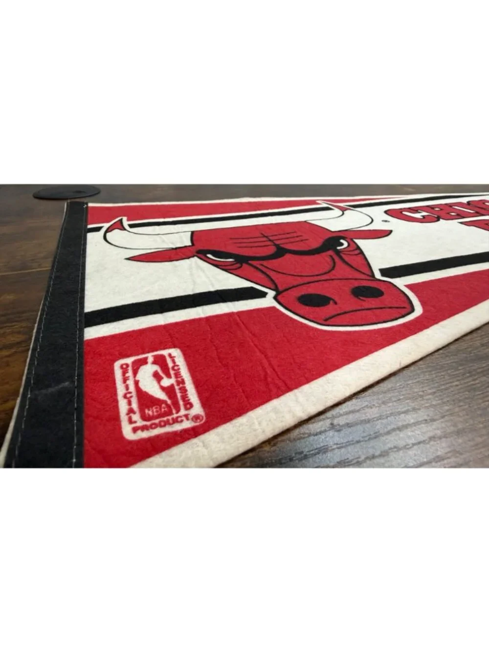 Vintage Chicago Bulls NBA Licensed Felt Pennant Classic Bull Logo 30 inches